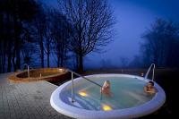 Grandhotel Galya Galyatető**** külső jacuzzi a Grand Hotelben Grandhotel Galya Galyatető**** külső jacuzzi a Grand Hotelben