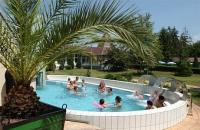 Wellness hétvége Hévízen a Hotel Helios háromcsillagos, felújított szállodában Wellness hétvége Hévízen a Hotel Helios háromcsillagos, felújított szállodában