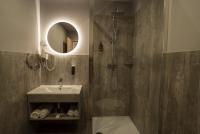 Hotel Civitas - olcsó szállás Sopron belvárosában - a boutique hotel fürdője Hotel Civitas - olcsó szállás Sopron belvárosában - a boutique hotel fürdője