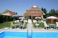 Olcsó balatoni panzió - Panzió Lorelei a Balaton Északi oldalán Pension Lorelei - Gyenesdiás - Hangulatos és olcsó panzió a Balatonnál - ✔️ Gyenesdiás Olcsó balatoni panzió - Panzió Lorelei a Balaton Északi oldalán Pension Lorelei - Gyenesdiás - Hangulatos és olcsó panzió a Balatonnál - ✔️ Gyenesdiás